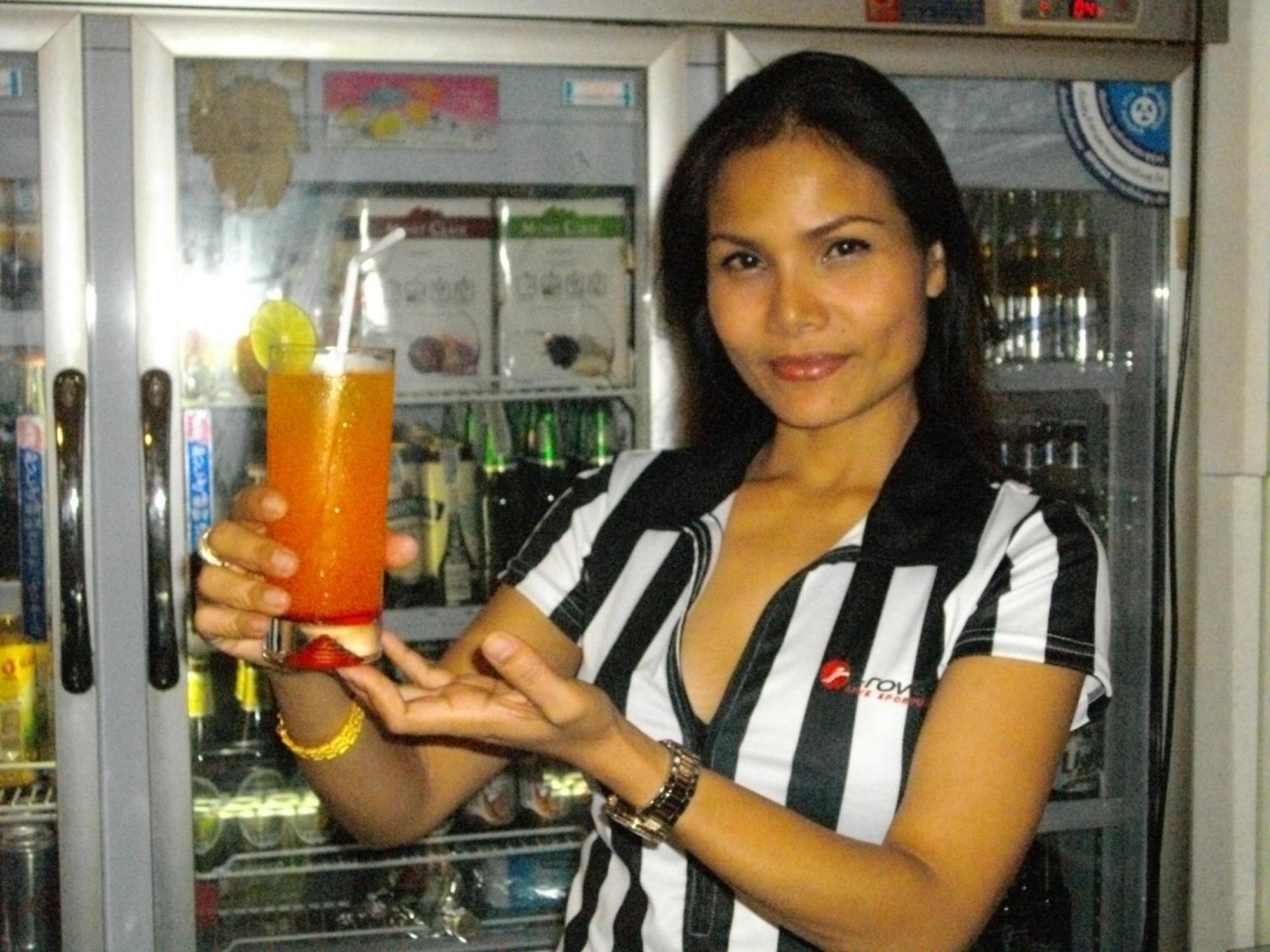 I Rovers Pattaya Buitenkant foto